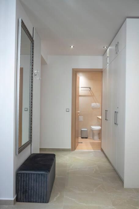 Luxury 2 Bedroom Apartment Bucarest Exterior foto